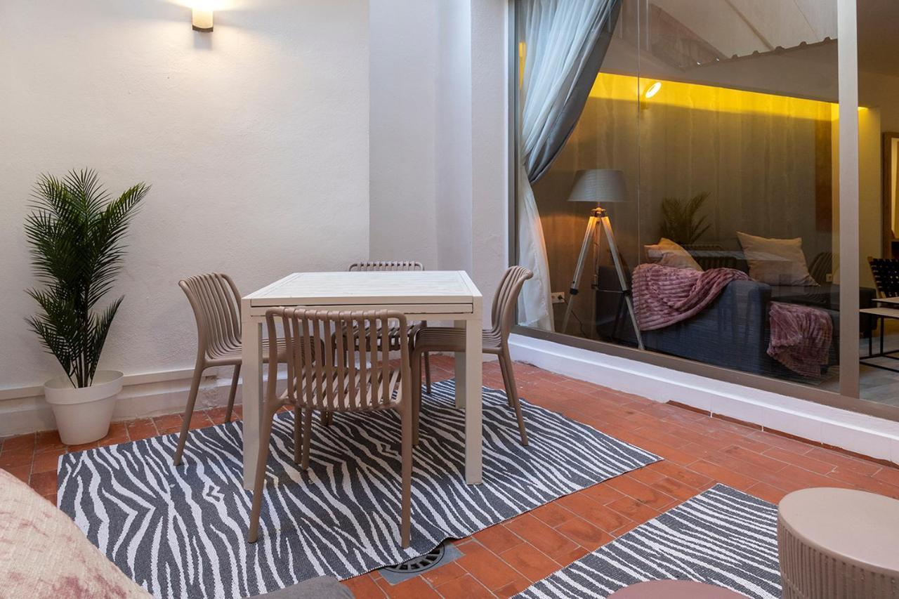Moontels Paseo De Ruzafa Apartment Valencia Bagian luar foto